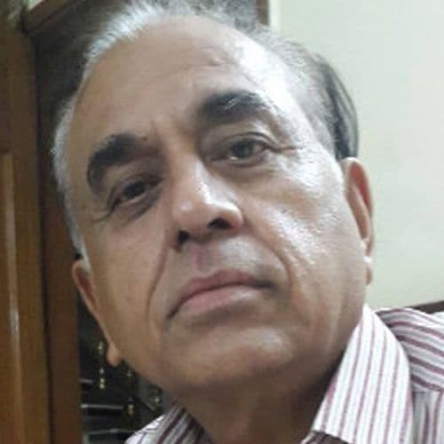 Portrait of Dr. Pushpinder Khurana